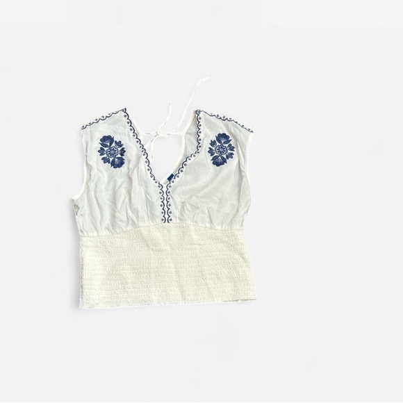 Old Navy Tops - Old Navy Cream Blouse with Blue Floral Detail